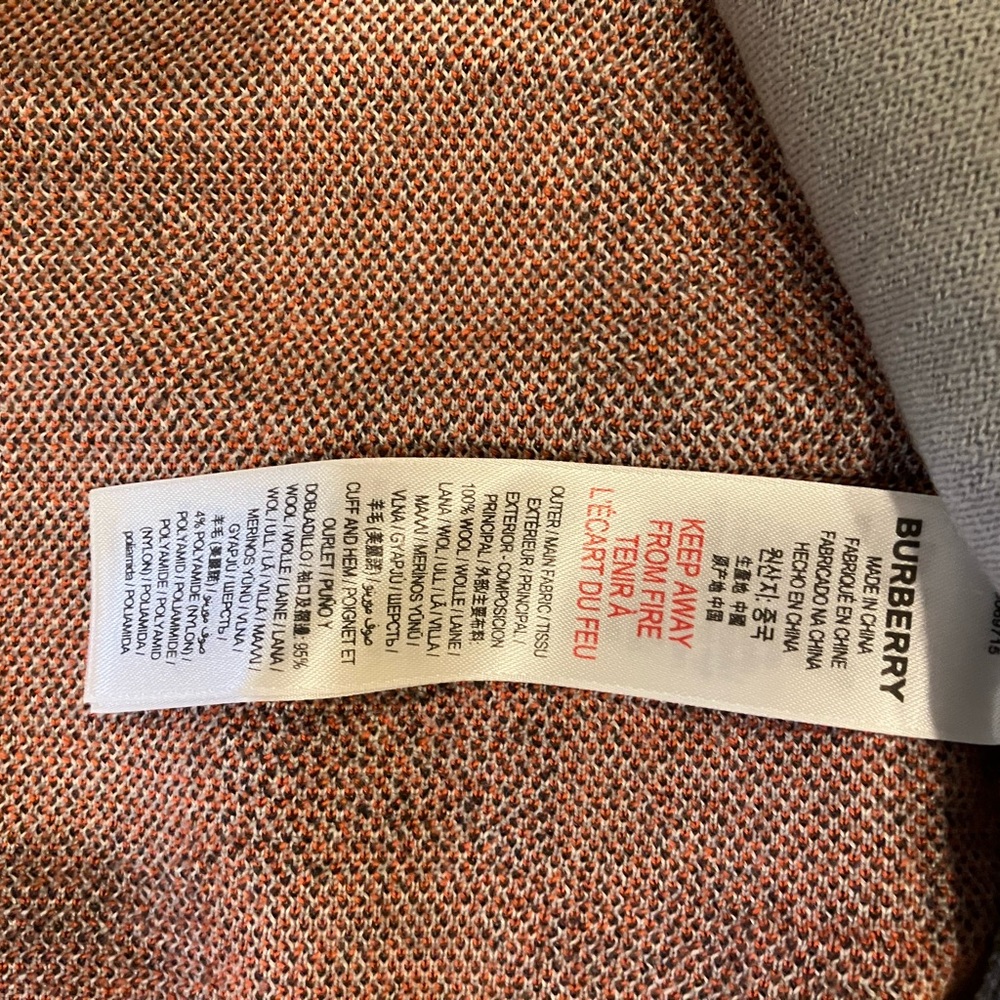 NWT- Burberry Zip-Up Hoodie 6Y - Picture 8 of 11